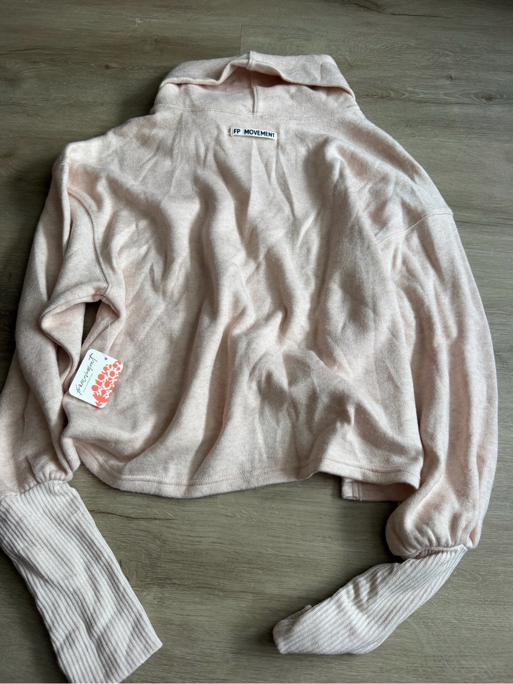 Free People Movement Ride It Out Layer pale Pink Sz L NWT - Picture 8 of 9